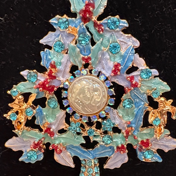 Vibrant Tree Brooch with Heart Charm - Picture 5 of 5